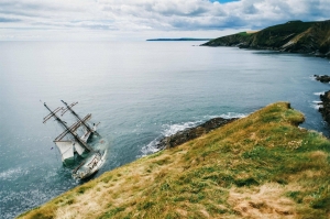 95-year-old-ship-run-aground-off-the-west-coast-of-ireland